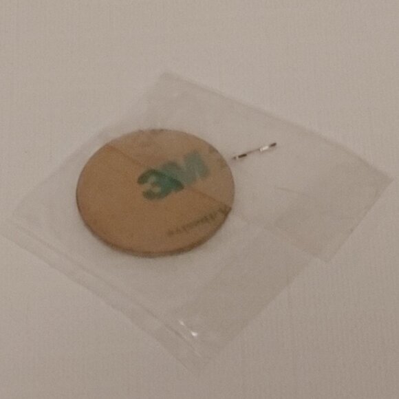 HARLEY DAVIDSON Fuel Tank Medallion Langley Barnes British Columbia Cana… - Picture 4 of 4